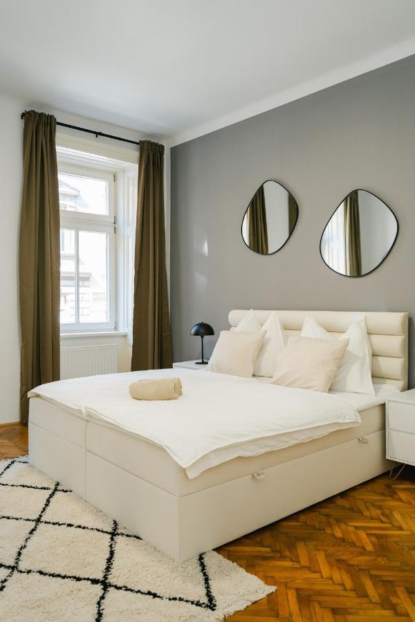 Cozy Apt Perfect For 4-6 Tv Metro Self-Checkin Відень Екстер'єр фото
