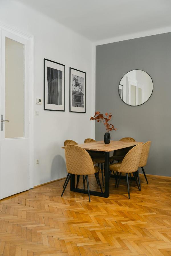 Cozy Apt Perfect For 4-6 Tv Metro Self-Checkin Відень Екстер'єр фото